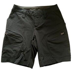 REI Hiking Shorts Black Nylon Blend Front Zip Pockets Womens Size 0